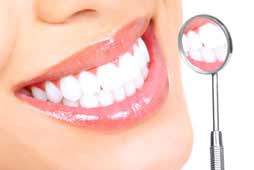 Anerkannte Zahnklinik Zahnarzt im Ausland Polen Stettin bietet preiswerte kostengünstige Zahnersatz Zahnimplantate Zahnkronen Zahnbrücken Zahnprothesen an
